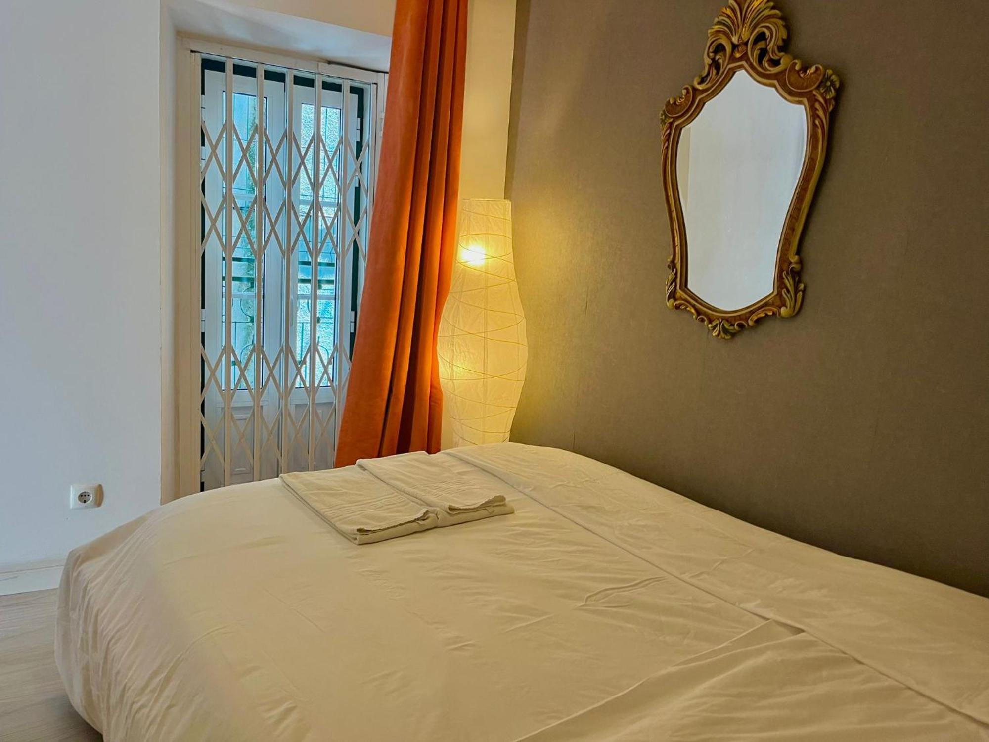 1 Bedroom Apartment - Tv Da Madalena 01 Lisbon Exterior photo